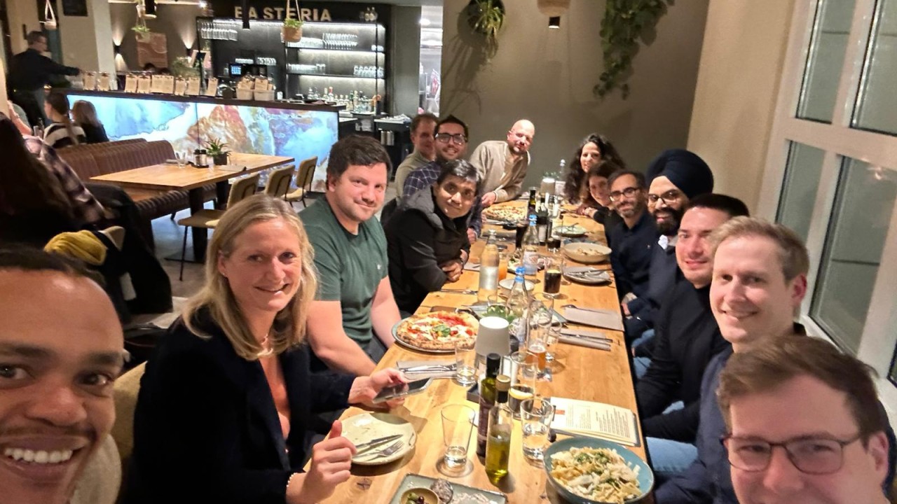 The VTI Challenge team and senior leadership at dinner in Bonn